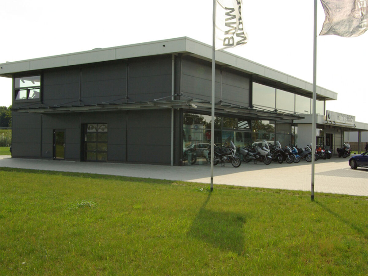 2006 Eröffnung des Motorradzentrum Ems-Vechte an der A 31 in Wietmarschen- Lohne